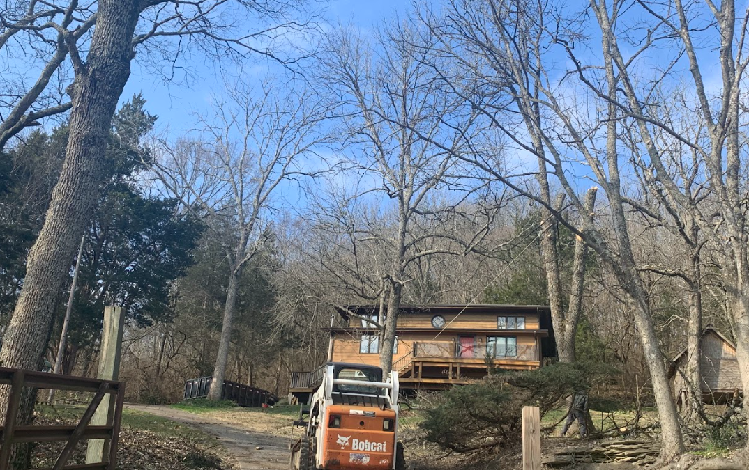 Columbia, TN’s Tree Service has the right Equipment for your next Development